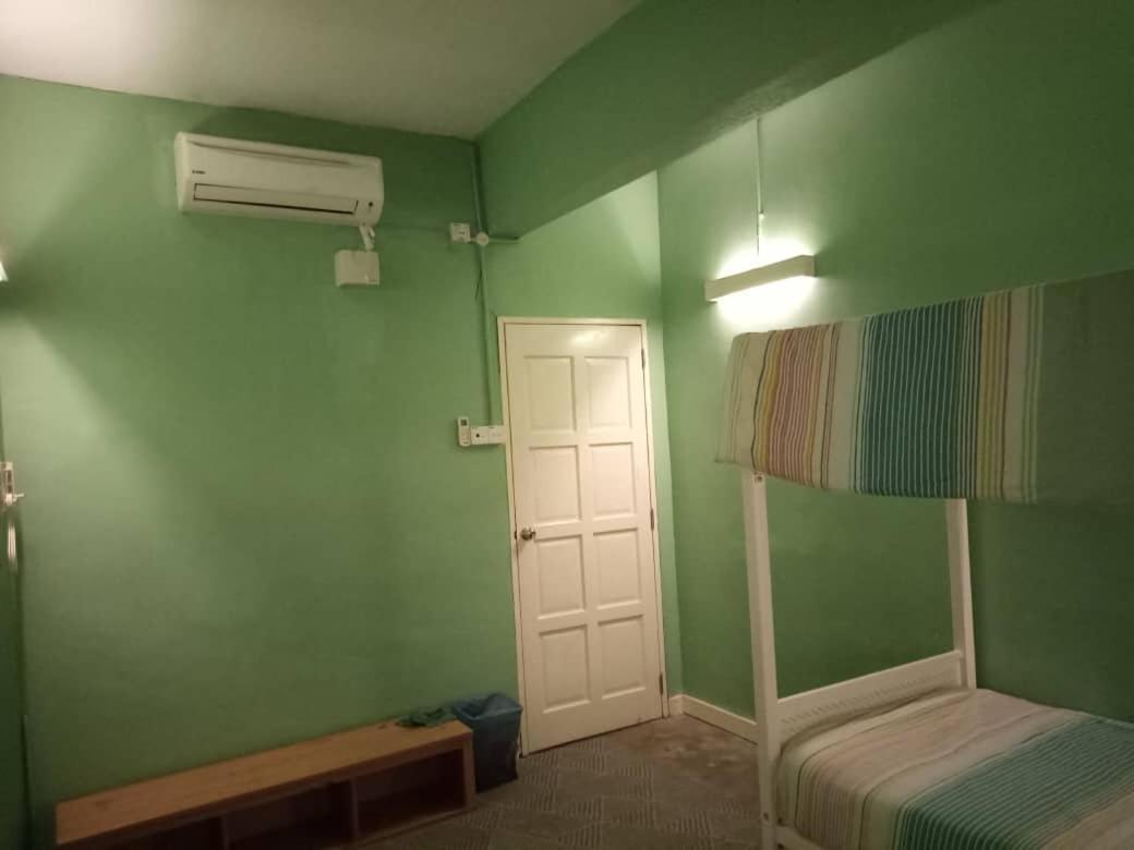 Langkawi Dormitorio Pantai Cenang (Langkawi) Exterior photo